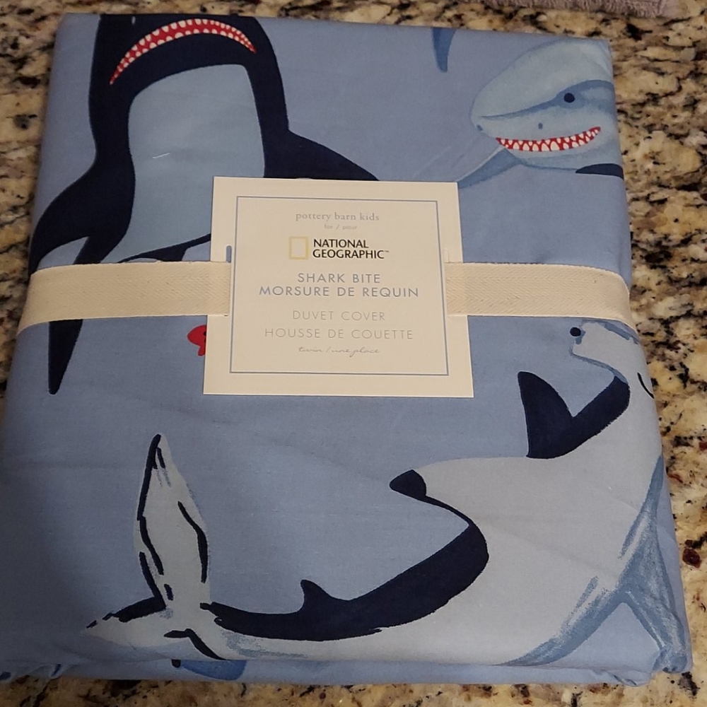 Twin Pottery Barn Shark Duvet Cover shark bite